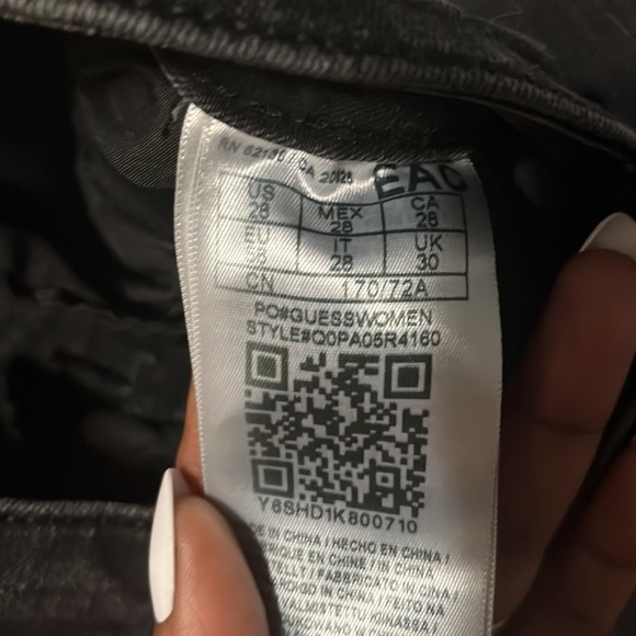 • Guess Los Angeles Black Ripped Skinny Embellished/bling Jeans - Picture 17 of 17